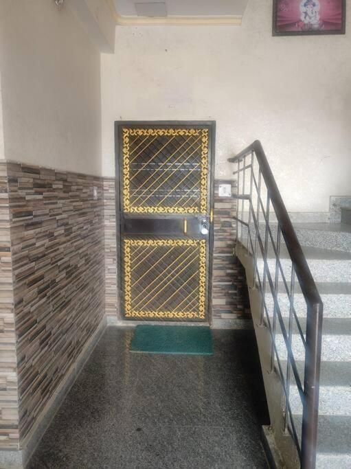 Sabhya Sansar Appartement Haridwār Buitenkant foto