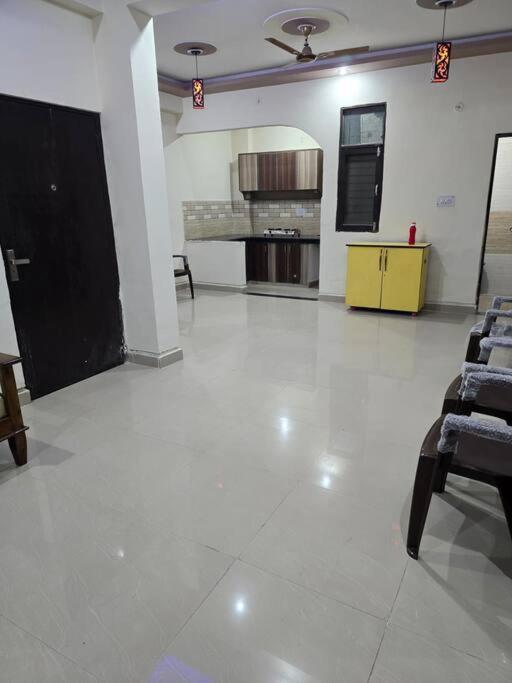 Sabhya Sansar Appartement Haridwār Buitenkant foto